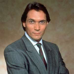 Jimmy Smits Birthday, Real Name, Age, Weight, Height, Family, Facts